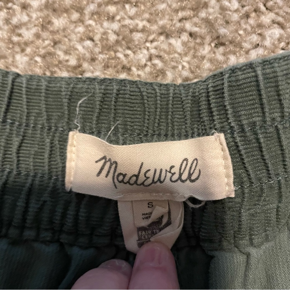 Madewell Huston Tapered Pull On Crop pants sage green - Picture 3 of 6